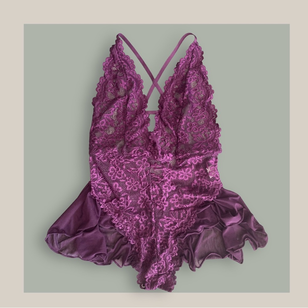 NEW Dark Violet Scallop Trim Floral Lace Teddy